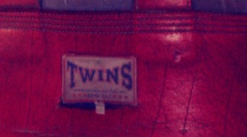 twins-bag-close-vintage